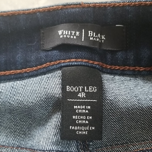 Women Jean's dark wash size 4R - Picture 3 of 7